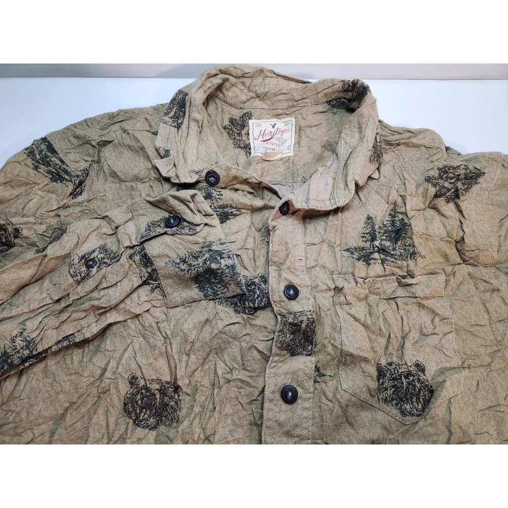 American Eagle Heritage Flannel Bear Tree Print Button Up Shirt Mens Medium